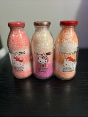 Hello Kitty Bath Crystal Trio